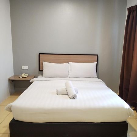 Maple Boutique Hotel Kota Bharu Extérieur photo