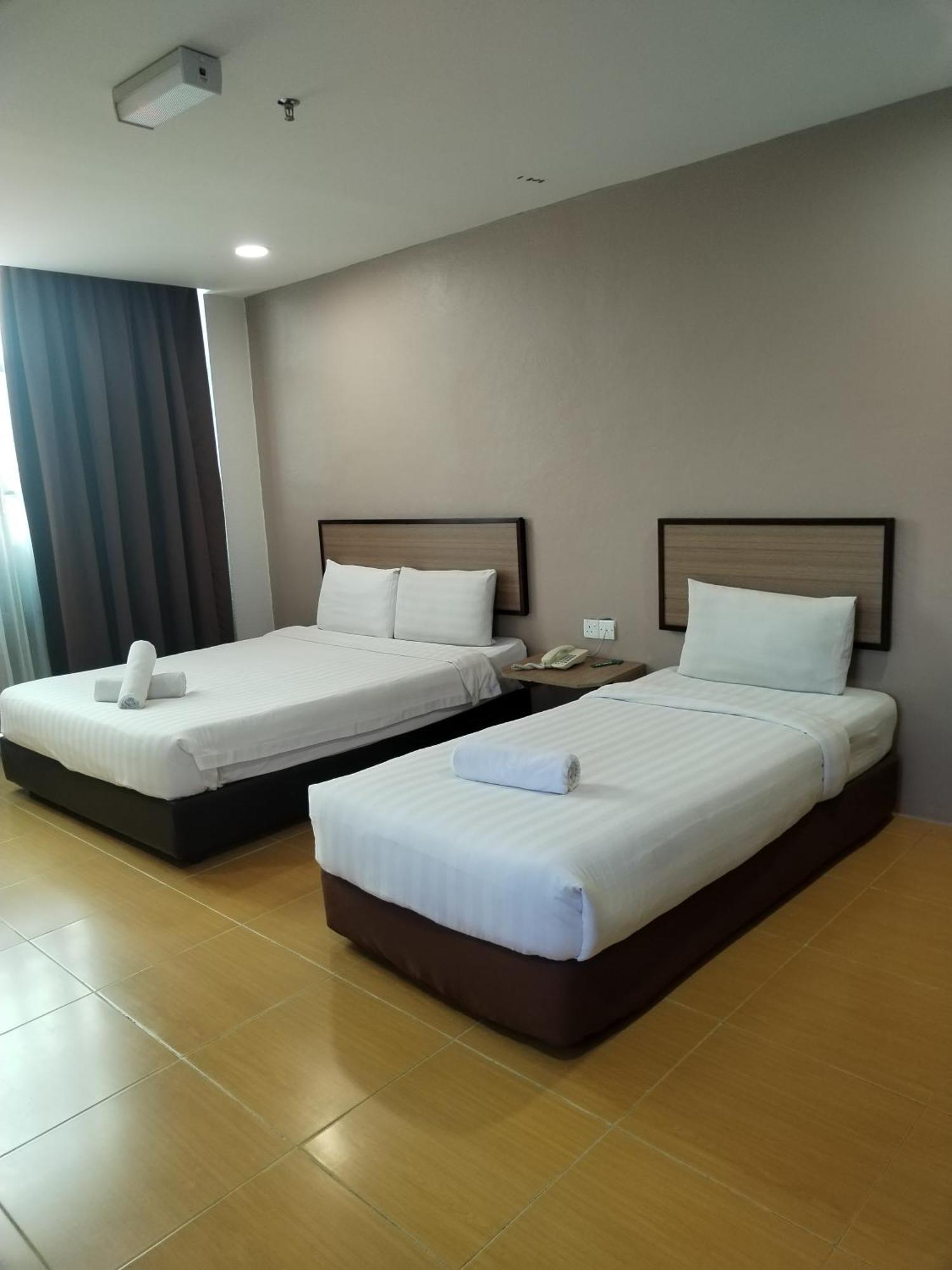 Maple Boutique Hotel Kota Bharu Extérieur photo